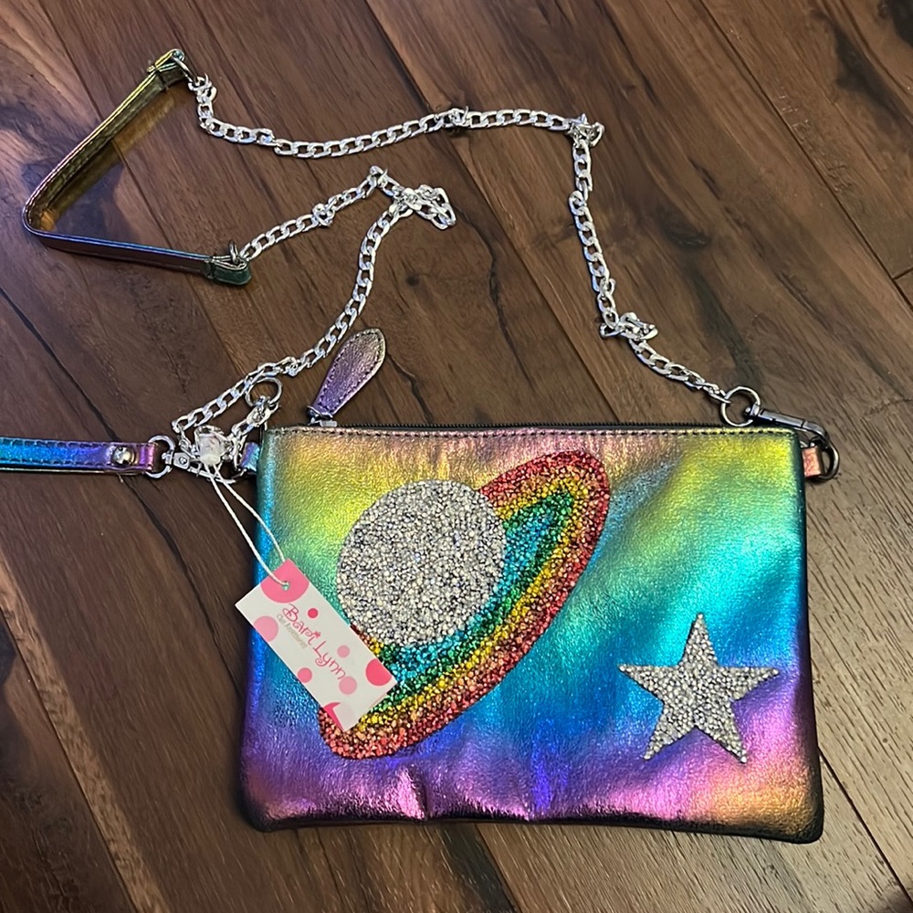 BARI LYNN GIRL'S GALAXY IRIDESCENT PURPLE WRISTLET CLUTCH AND CHAIN HANDBAG